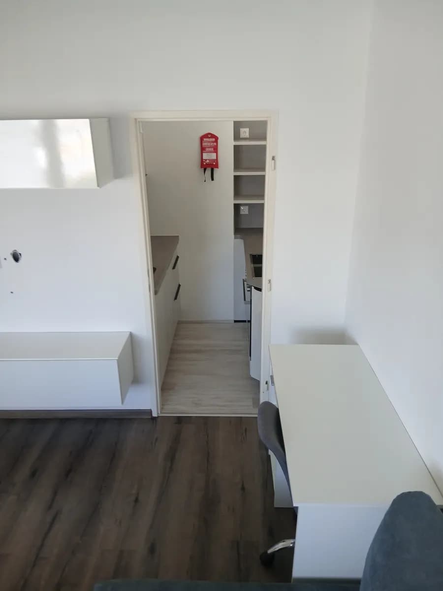 1-Zimmer-Wohnung mieten in Horn – 34 m², € 600 – Bild 2 von 10