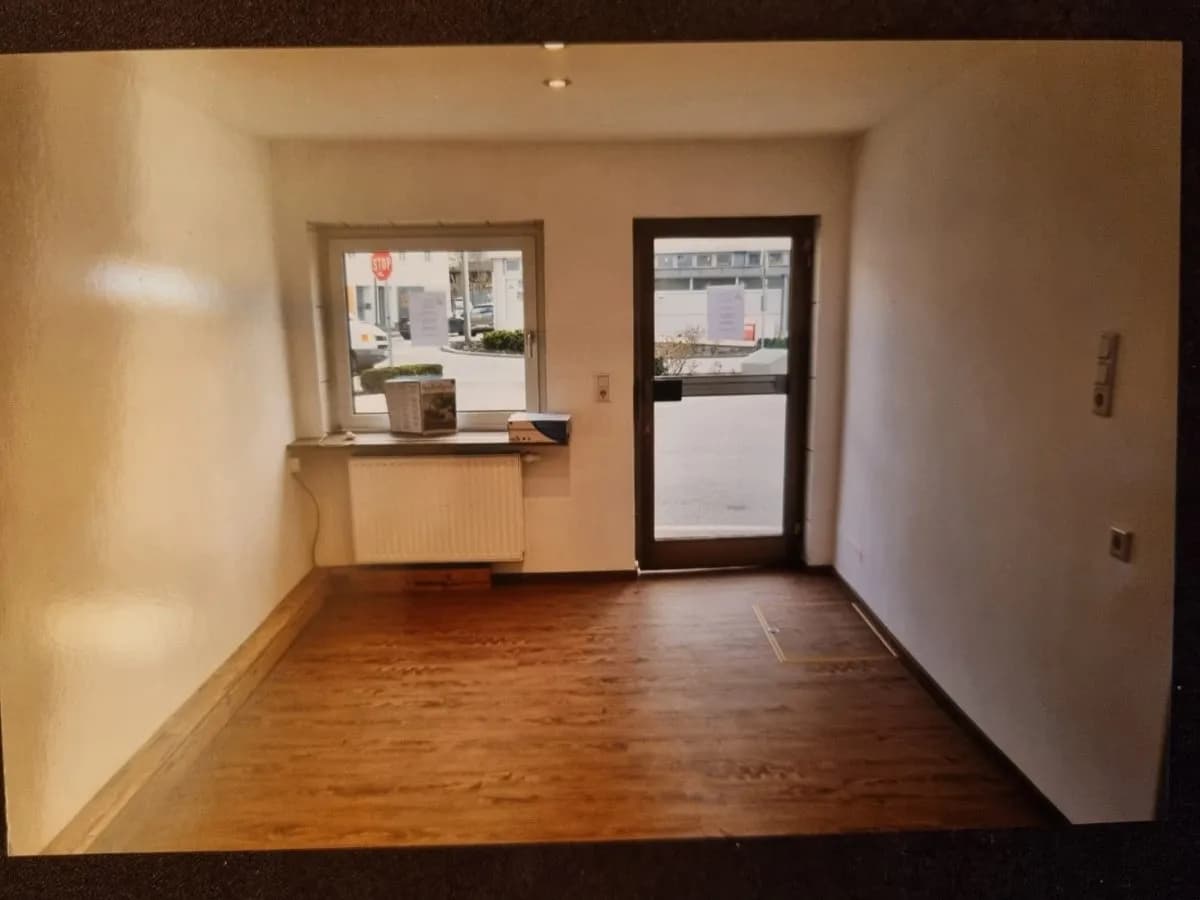 2-Zimmer-Gewerbeimmobilie mieten in Salzburg-Umgebung – 44 m², € 610 – Bild 2 von 7