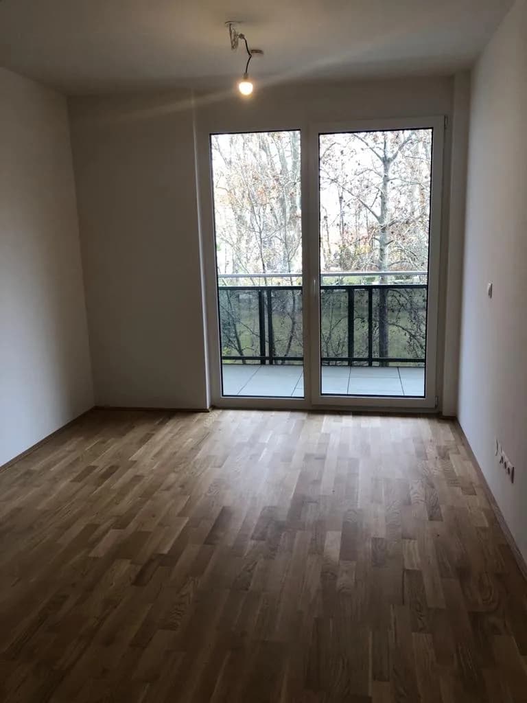 2-Zimmer-Wohnung mieten in Baden – 44 m², € 715 – Bild 4 von 10