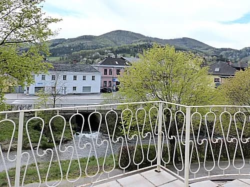 9-Zimmer-Immobilie kaufen in Lilienfeld – 346 m², € 690.000 – Bild 54 von 62