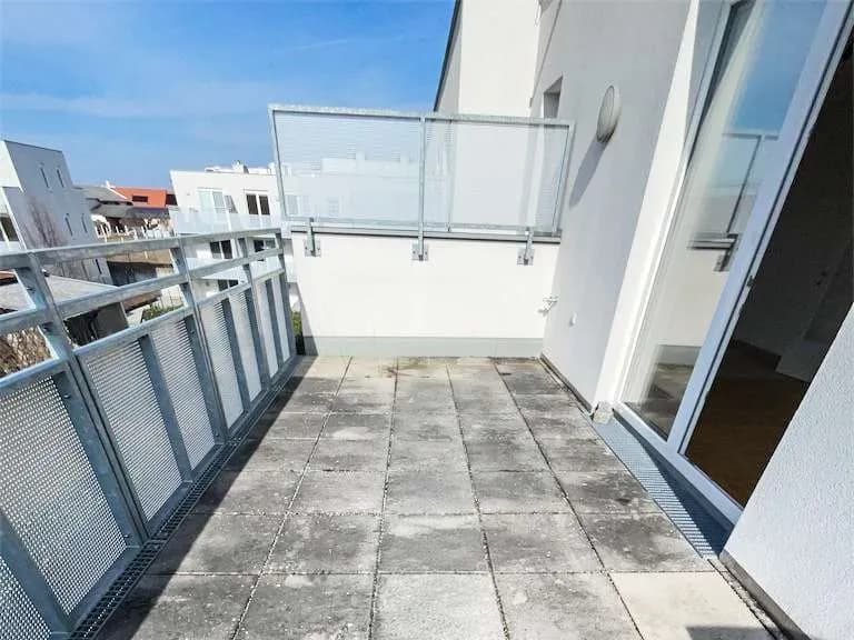 2-Zimmer-Wohnung mieten in Tulln – 61,68 m², € 994