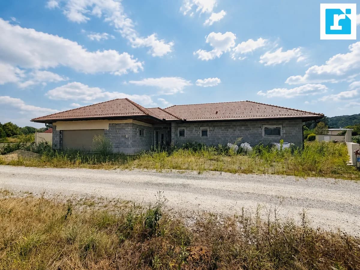 4-Zimmer-Haus kaufen in Oberwart – 254 m², € 405.000