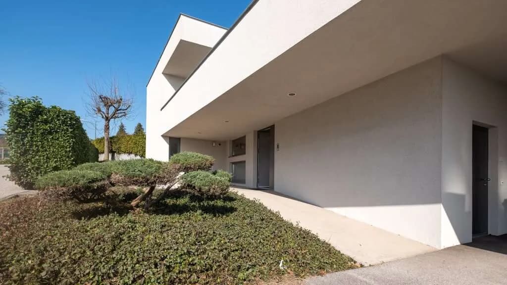 6-Zimmer-Haus kaufen in Linz – 230 m², € 1.749.500 – Bild 1 von 15