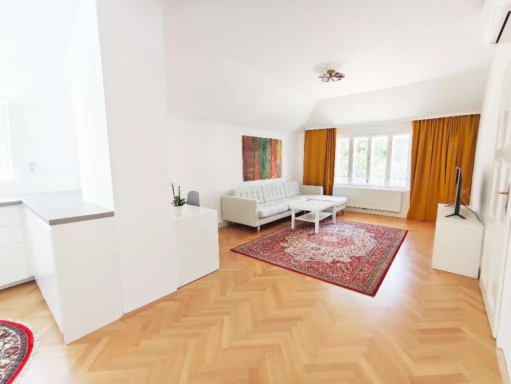 2-Zimmer-Wohnung mieten in Tulln – 89 m², € 1.450