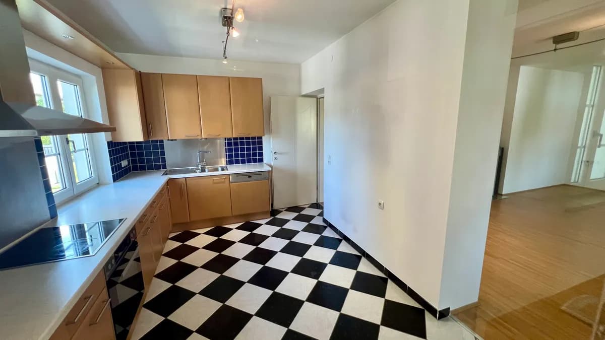 Wohnung kaufen in Vöcklabruck – 85 m², € 330.000 – Bild 8 von 16