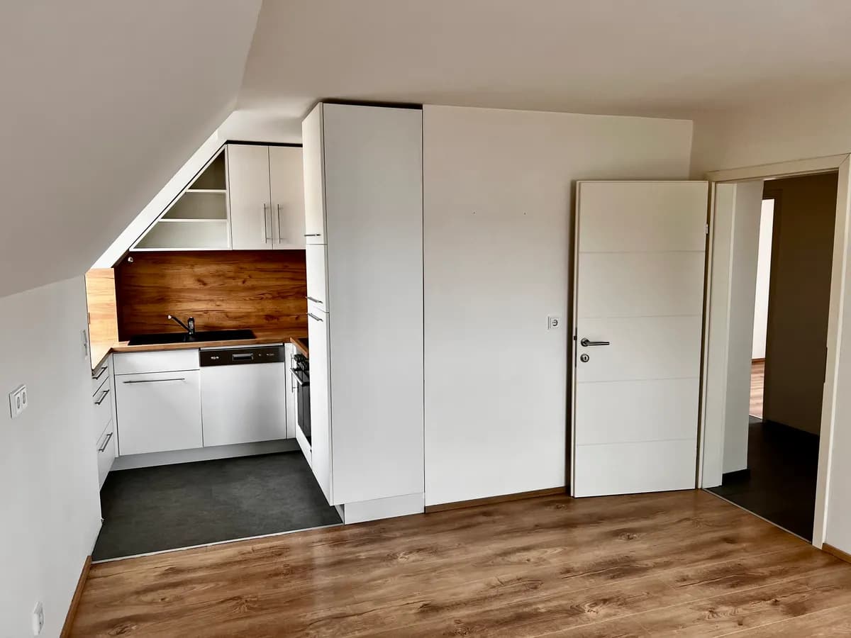 3-Zimmer-Wohnung kaufen in Vöcklabruck – 53 m², € 138.000