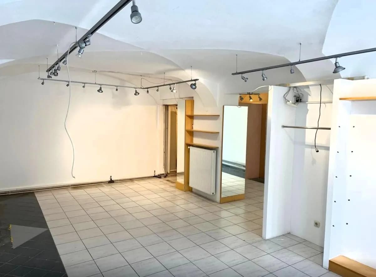 Gewerbeimmobilie mieten in Wels – 85 m² – Bild 3 von 8