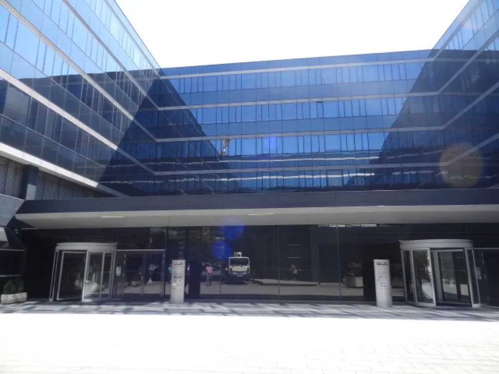 Gewerbeimmobilie mieten in Wien – 245 m², € 16 – Bild 2 von 14