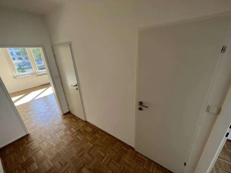 2-Zimmer-Wohnung mieten in Steyr – 63 m², € 680 – Bild 3 von 9