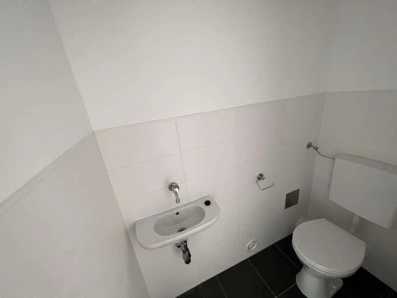 2-Zimmer-Wohnung mieten in Steyr – 63 m², € 680 – Bild 5 von 9