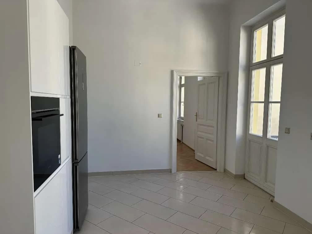 5-Zimmer-Wohnung mieten in Wien – 200 m², € 4.300 – Bild 10 von 32