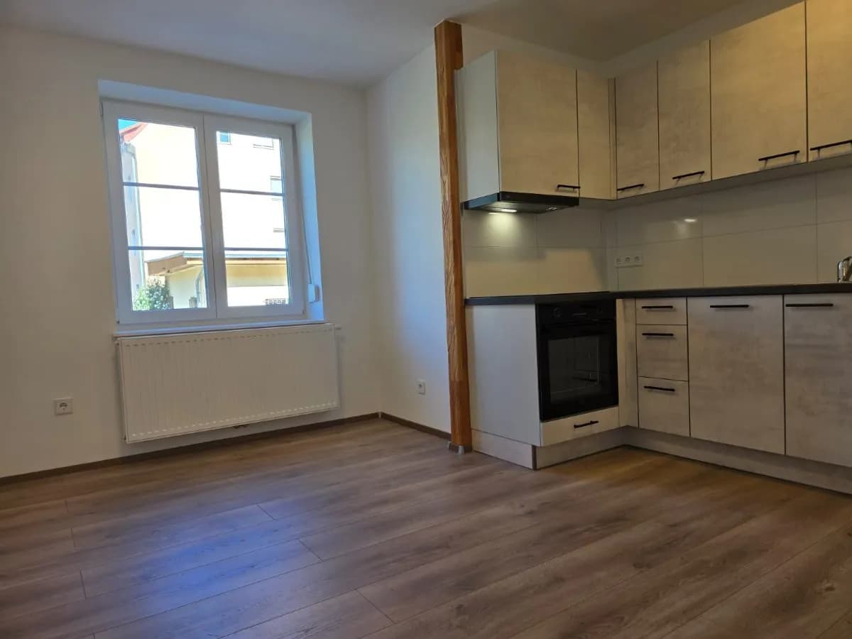 Wohnung mieten in Voitsberg – 38 m², € 400 – Bild 2 von 9