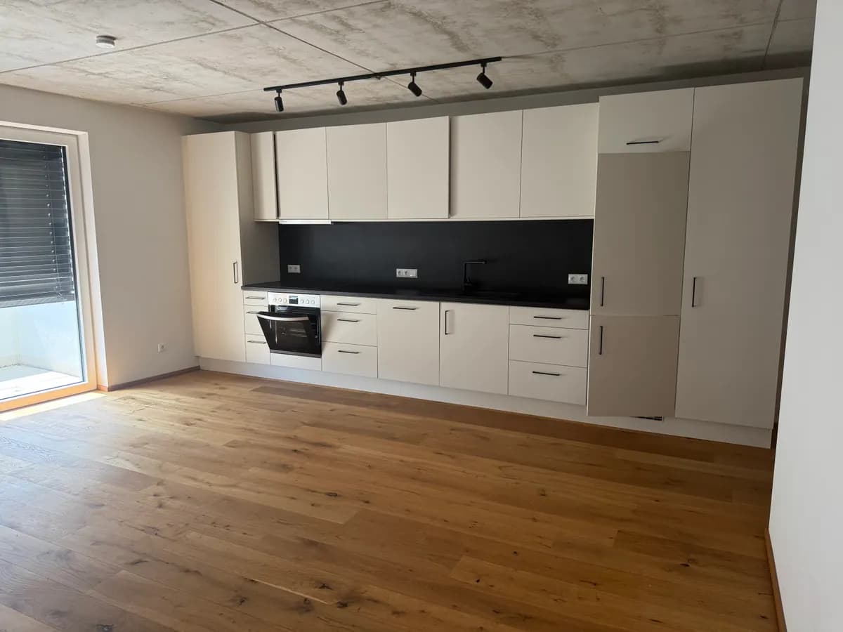 2-Zimmer-Wohnung mieten in Kufstein – 60 m², € 1.211 – Bild 7 von 8