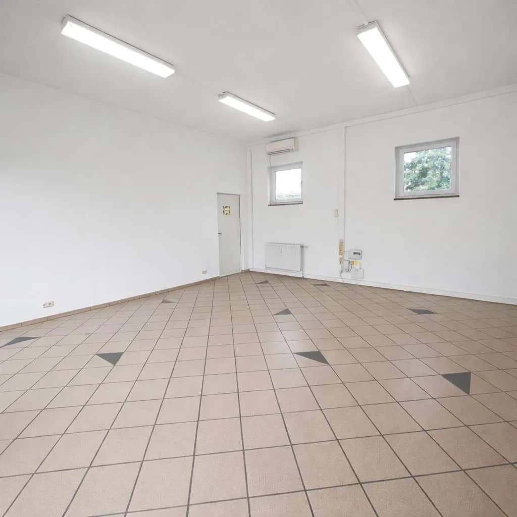 1-Zimmer-Gewerbeimmobilie mieten in Graz – 30 m², € 320 – Bild 13 von 13