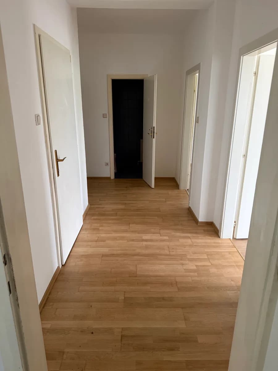 4-Zimmer-Wohnung mieten in Villach – 105 m², € 1.320 – Bild 2 von 13