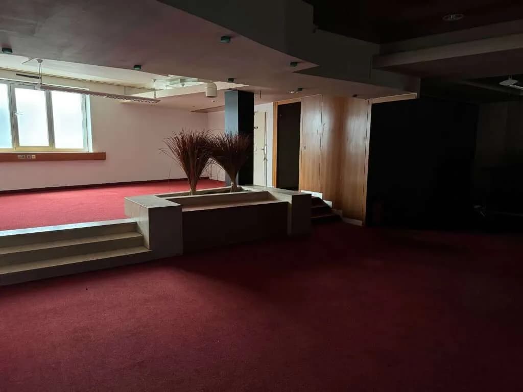 Immobilie kaufen in Wels – 1 616 m², € 1.400.000 – Bild 11 von 49