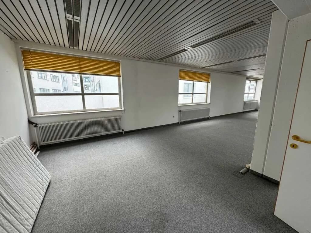 Immobilie kaufen in Wels – 1 616 m², € 1.400.000 – Bild 21 von 49