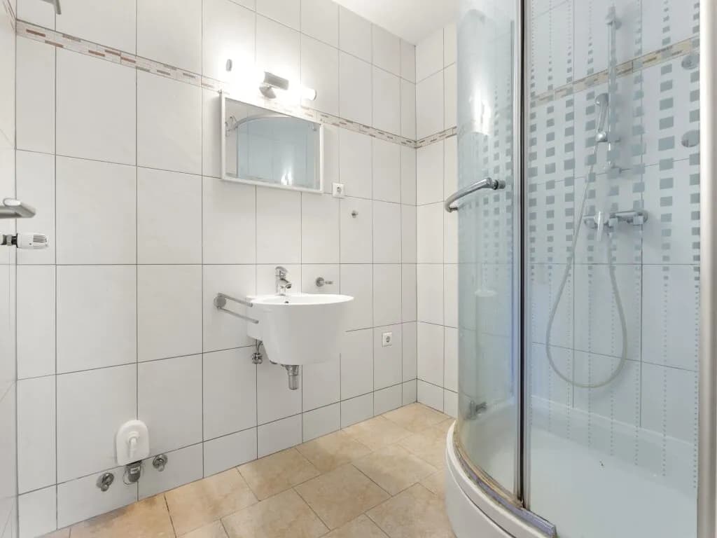 Wohnung kaufen in Feldkirchen – 47,45 m², € 110.000 – Bild 9 von 23