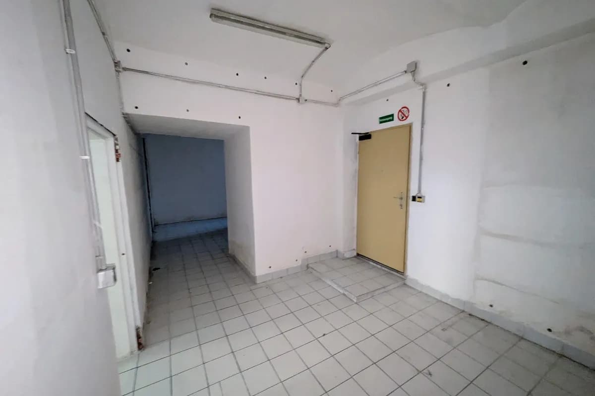 Gewerbeimmobilie mieten in Wien – 254 m², € 1.600 – Bild 9 von 9