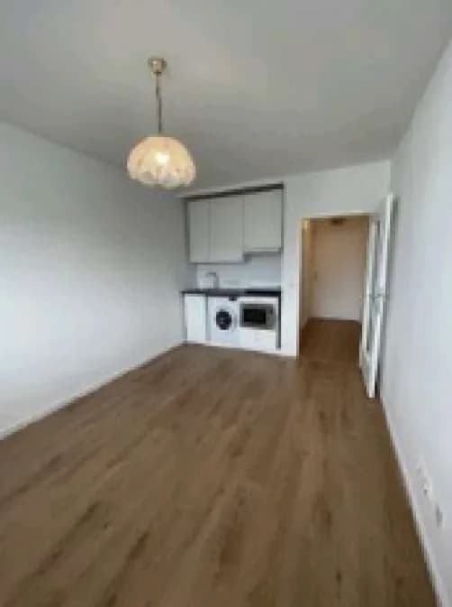 1-Zimmer-Wohnung mieten in Salzburg Stadt – 25 m², € 800 – Bild 2 von 4