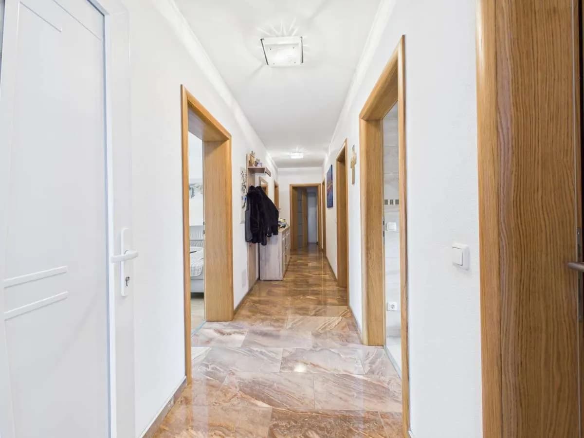 8-Zimmer-Gewerbeimmobilie kaufen in Ried im Innkreis – 192 m², € 639.000 – Bild 9 von 47