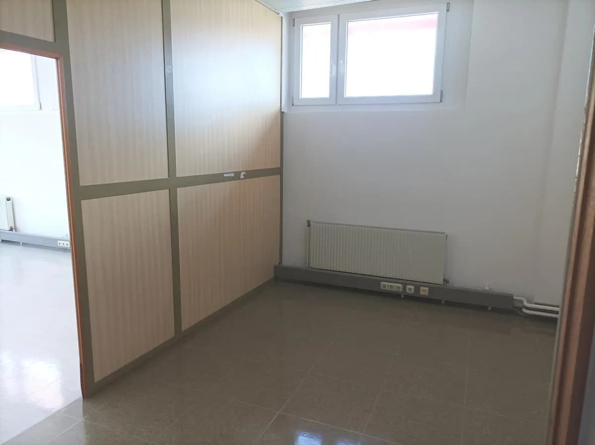 Gewerbeimmobilie mieten in Gmunden – 25 m², € 11 – Bild 8 von 8