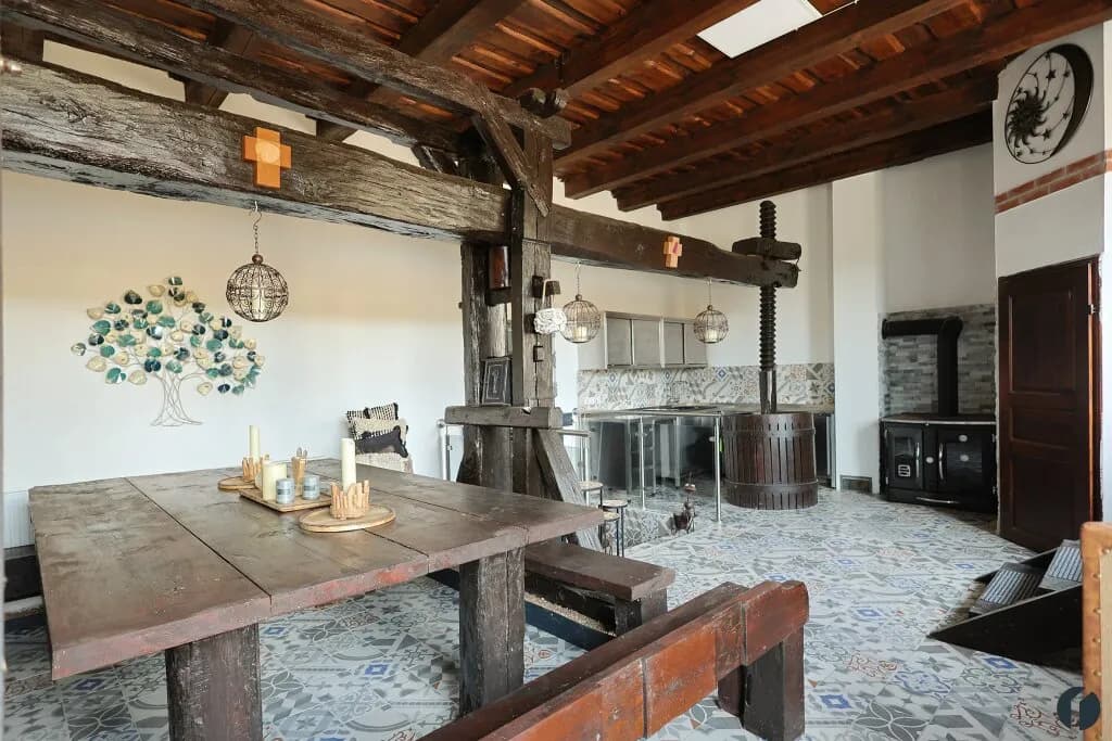 2-Zimmer-Wohnung kaufen in Hollabrunn – 70 m², € 250.000 – Bild 3 von 56