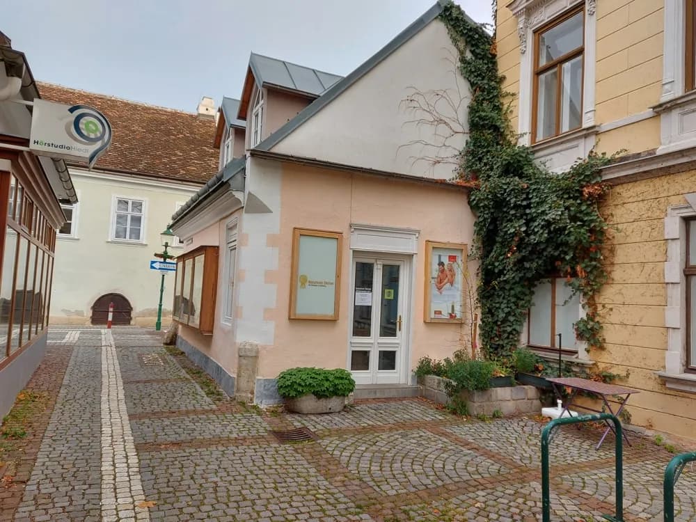 Gewerbeimmobilie kaufen in Mödling – 47 m², € 279.000