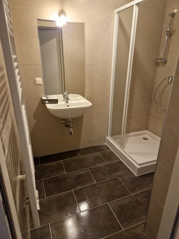 Gewerbeimmobilie kaufen in Mödling – 47 m², € 279.000 – Bild 9 von 12