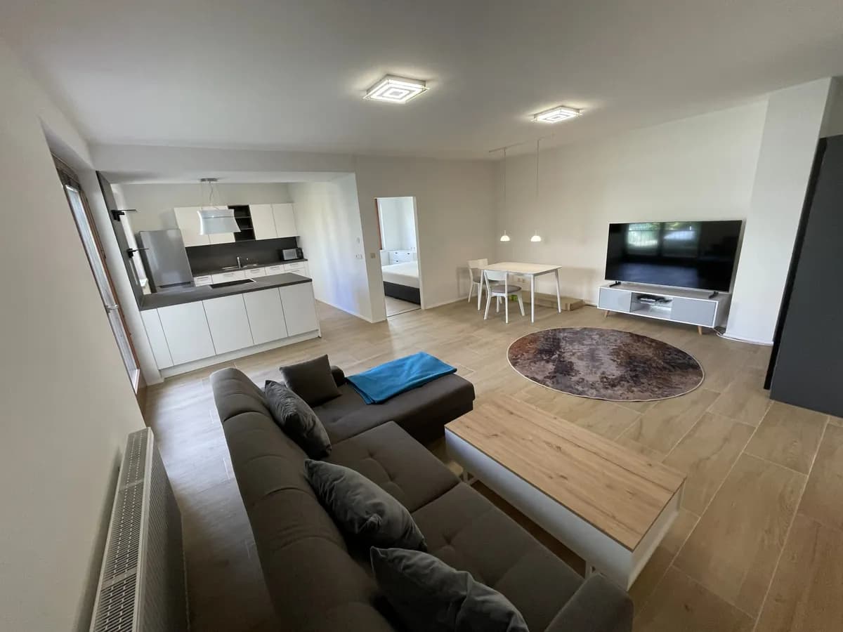 2-Zimmer-Wohnung mieten in Baden – 64 m², € 1.150
