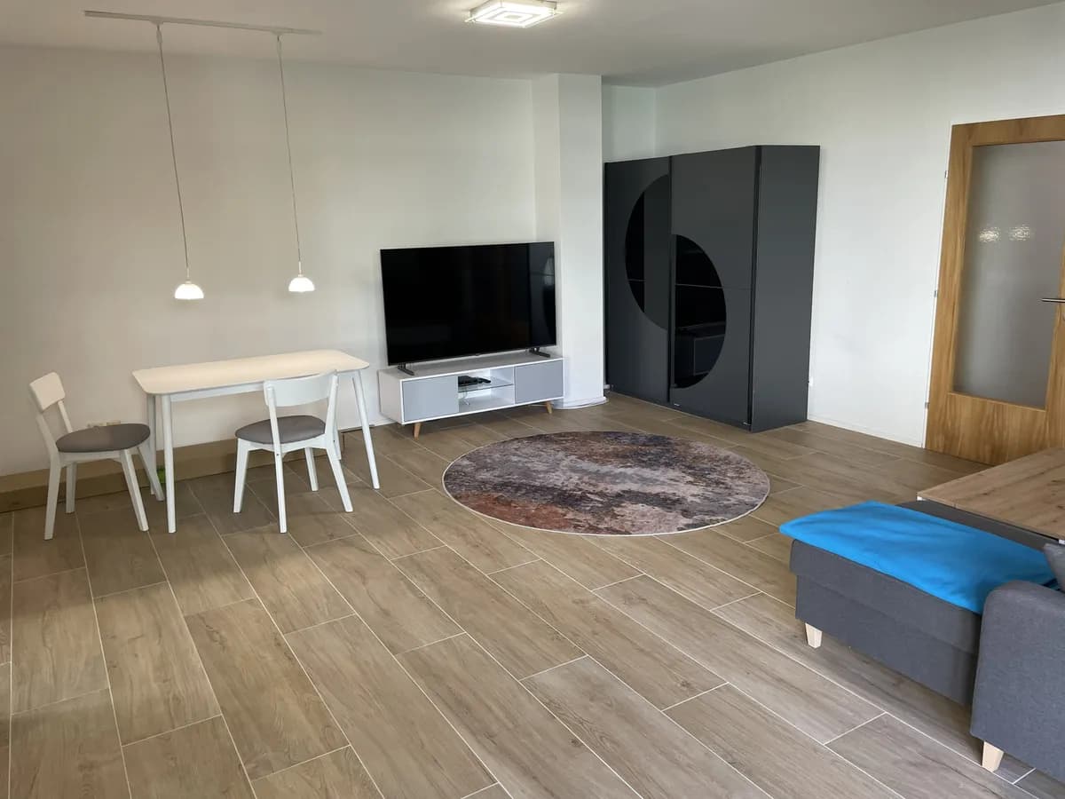 2-Zimmer-Wohnung mieten in Baden – 64 m², € 1.150 – Bild 2 von 14