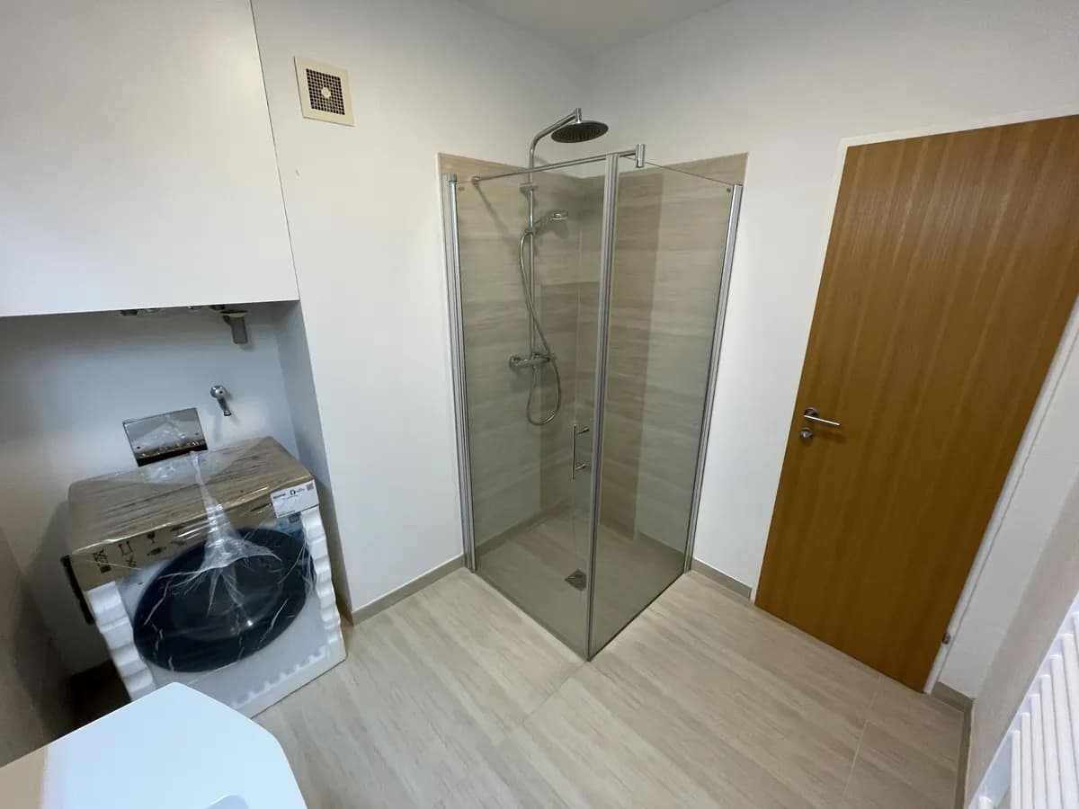 2-Zimmer-Wohnung mieten in Baden – 64 m², € 1.150 – Bild 9 von 14