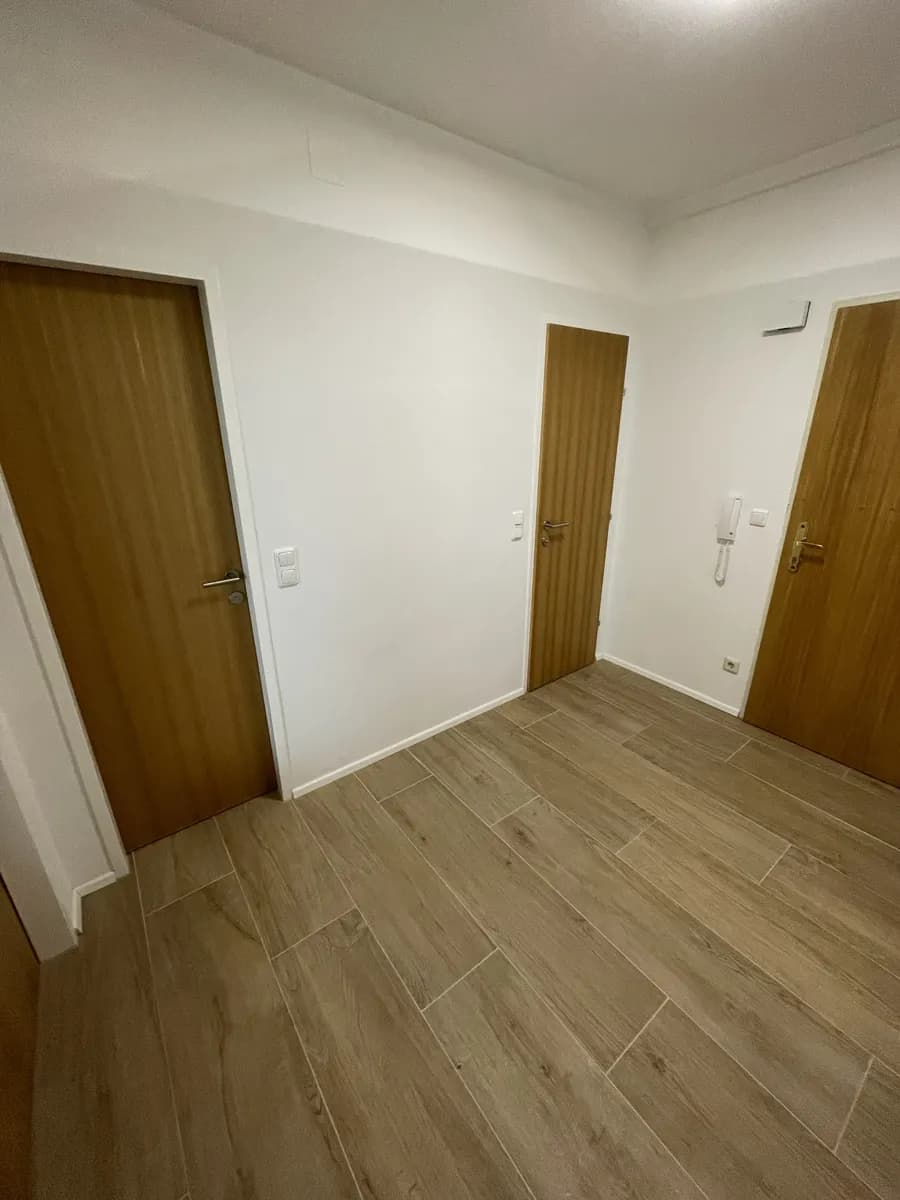 2-Zimmer-Wohnung mieten in Baden – 64 m², € 1.150 – Bild 13 von 14