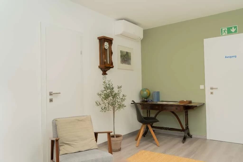 2-Zimmer-Gewerbeimmobilie mieten in Tulln – 103 m², € 162 – Bild 4 von 8