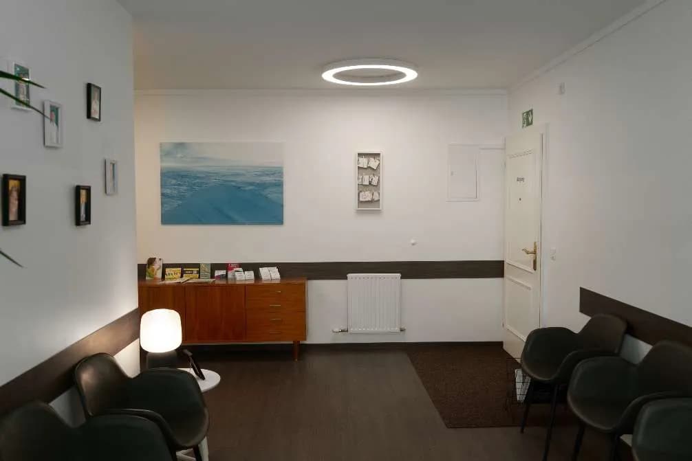 2-Zimmer-Gewerbeimmobilie mieten in Tulln – 103 m², € 162 – Bild 5 von 8