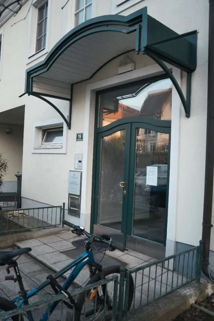 2-Zimmer-Gewerbeimmobilie mieten in Tulln – 103 m², € 162 – Bild 8 von 8