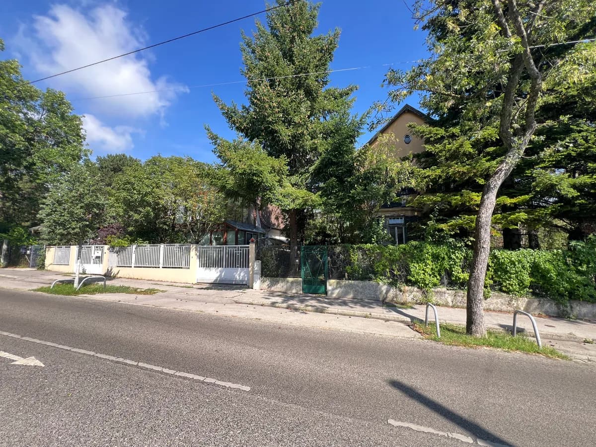 Grundstück kaufen in Wien – 721 m², € 925.000
