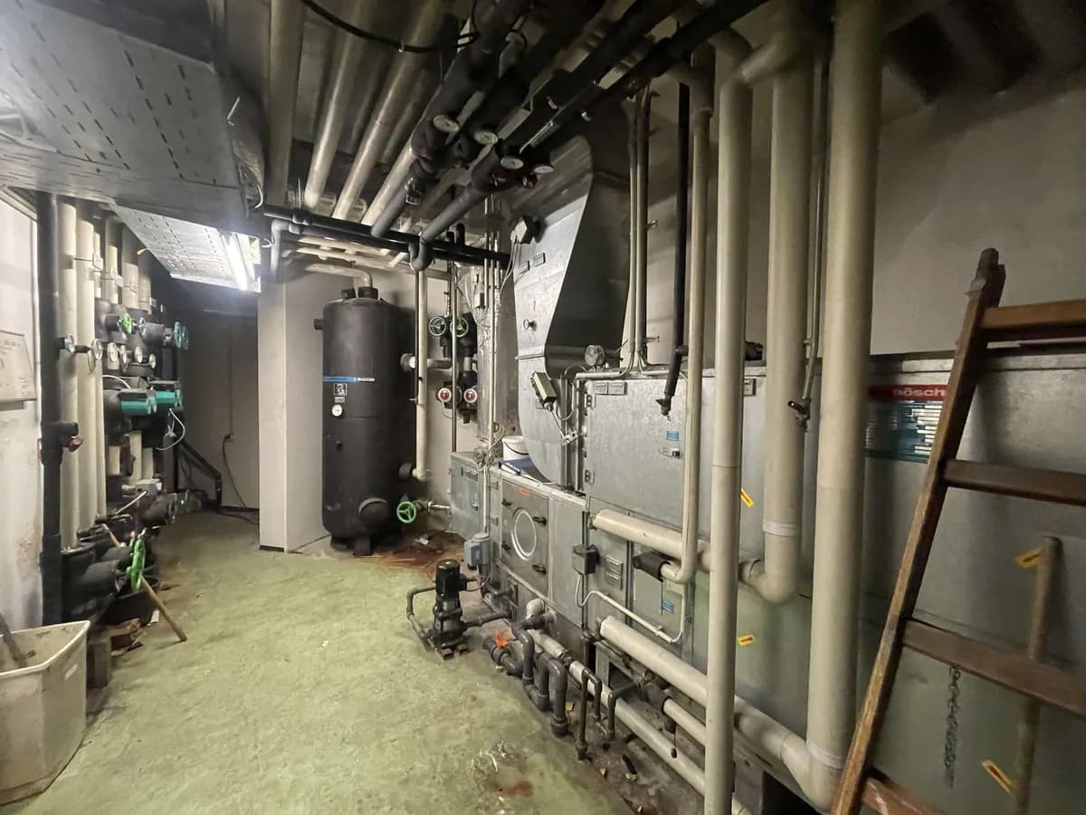 Gewerbeimmobilie mieten in Wien – 251 m², € 11.491 – Bild 6 von 8