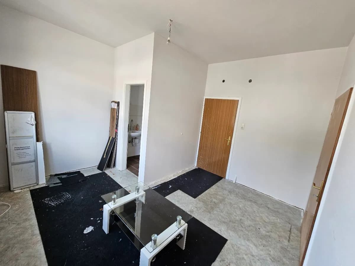 2-Zimmer-Gewerbeimmobilie mieten in Amstetten – 40 m², € 500 – Bild 5 von 7
