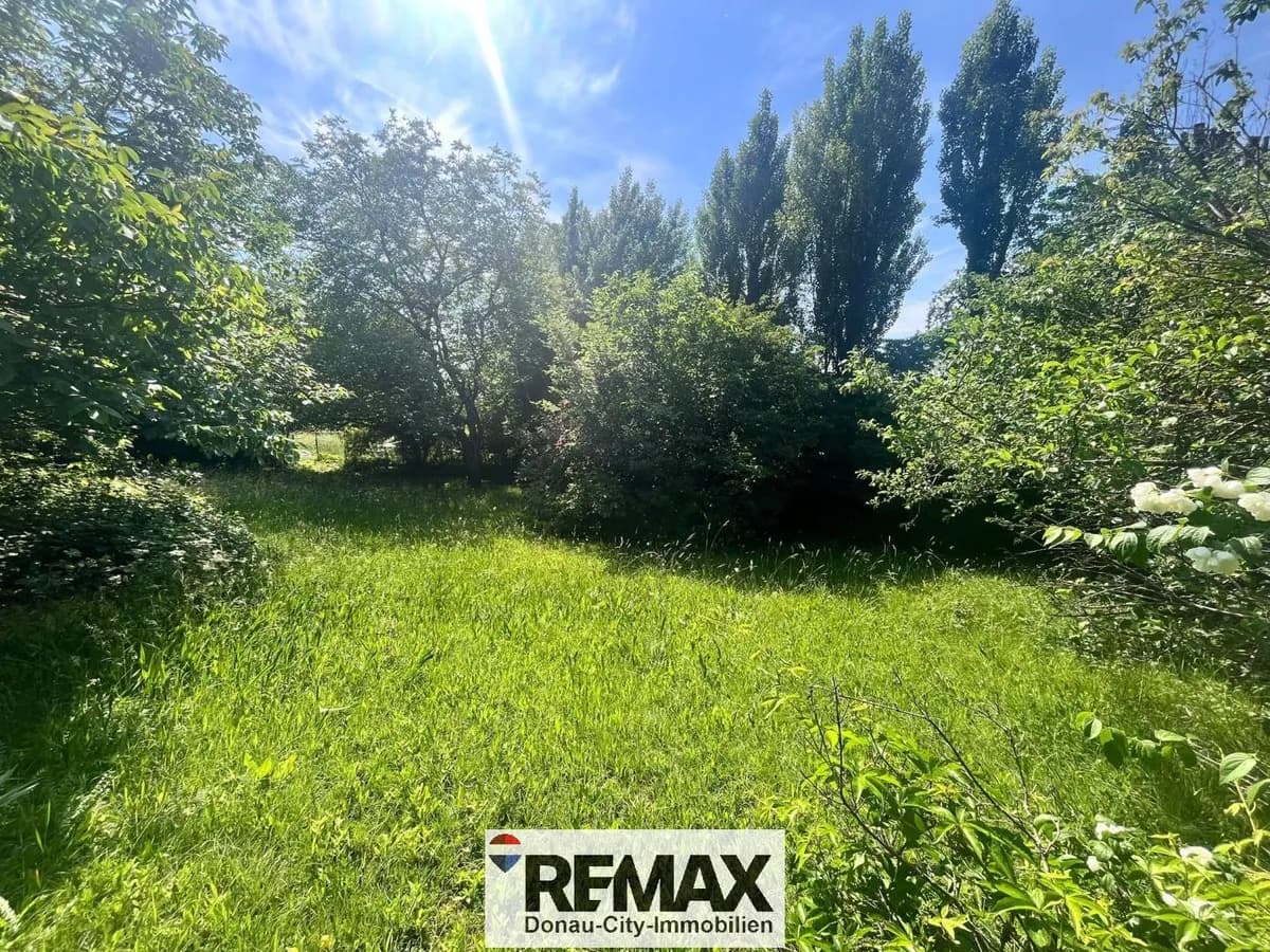 Grundstück kaufen in Tulln – 1 054 m², € 349.000