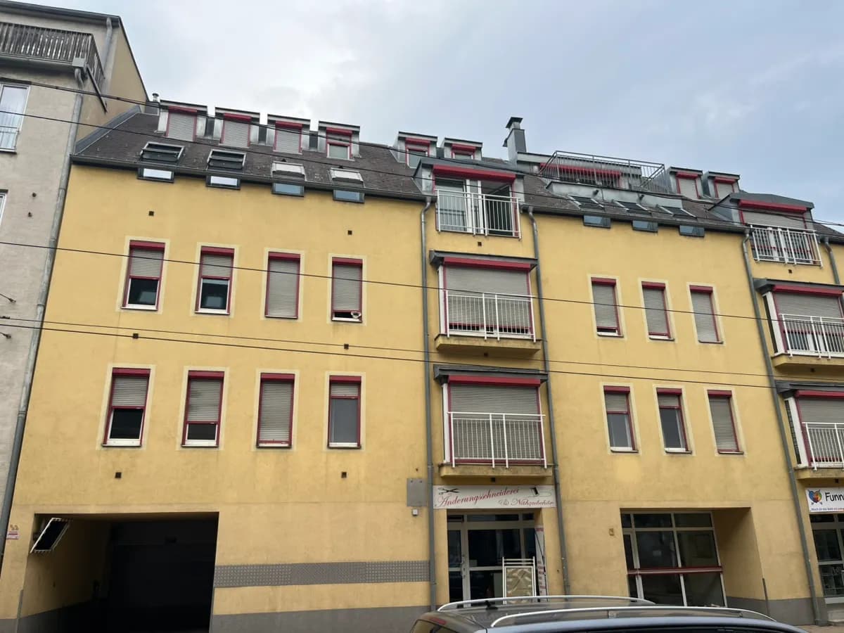 4-Zimmer-Wohnung mieten in Wien – 101 m², € 1.780