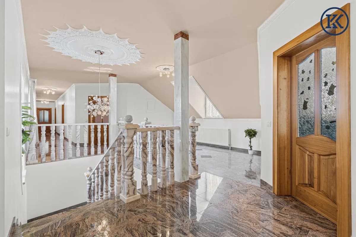 8-Zimmer-Haus kaufen in Hollabrunn – 307,35 m² – Bild 15 von 48