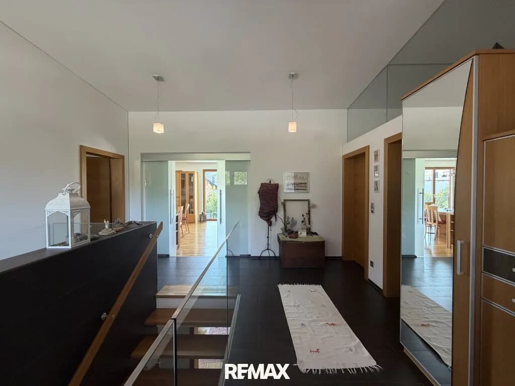 5-Zimmer-Immobilie kaufen in Amstetten – 166 m², € 755.000 – Bild 3 von 45