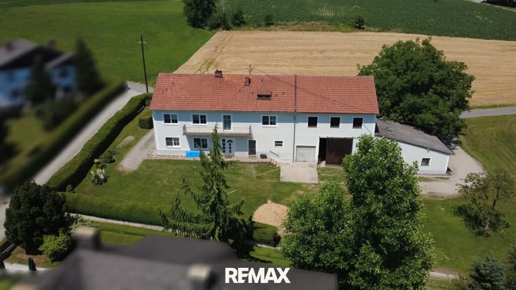 6-Zimmer-Gewerbeimmobilie kaufen in Perg – 186 m², € 450.000
