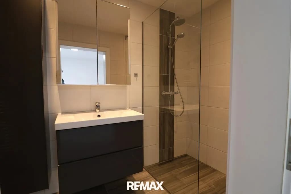 6-Zimmer-Gewerbeimmobilie kaufen in Perg – 186 m², € 450.000 – Bild 9 von 36
