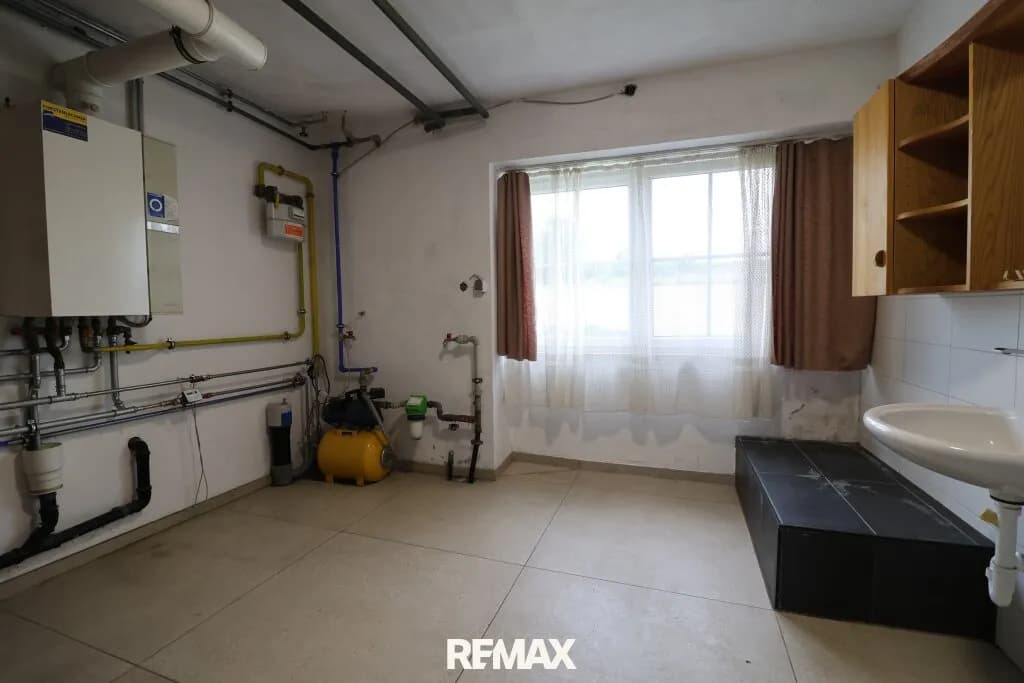 6-Zimmer-Gewerbeimmobilie kaufen in Perg – 186 m², € 450.000 – Bild 10 von 36