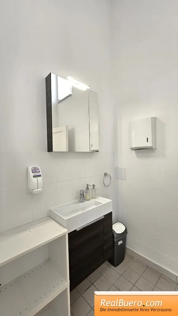 Gewerbeimmobilie mieten in Hartberg-Fürstenfeld – 207 m², € 2.281 – Bild 8 von 15