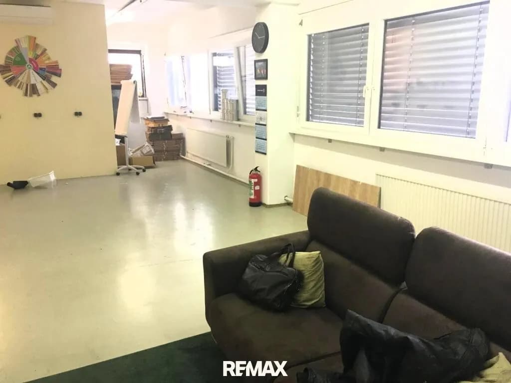 2-Zimmer-Gewerbeimmobilie mieten in Wien – 106 m², € 1.272 – Bild 2 von 4