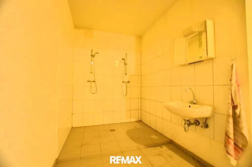 Immobilie mieten in Bruck an der Leitha – 250 m², € 1.625 – Bild 4 von 6