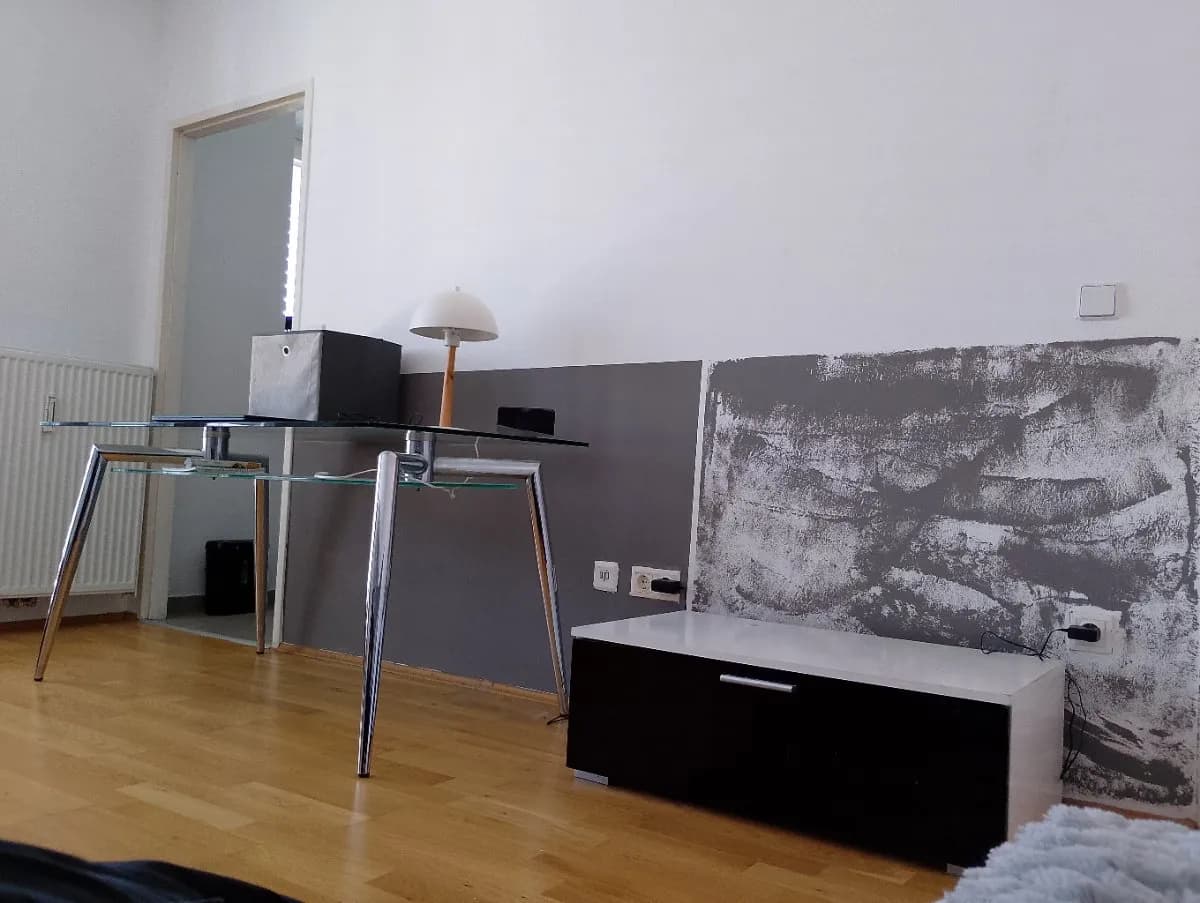 1-Zimmer-Wohnung mieten in Wien – 27 m², € 255